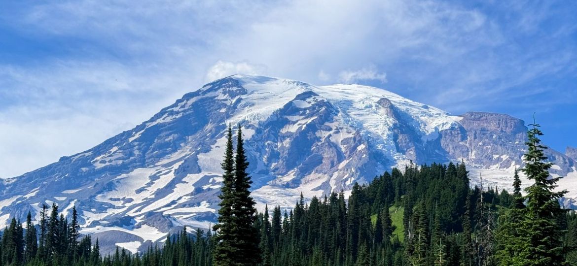 view of mount rainier